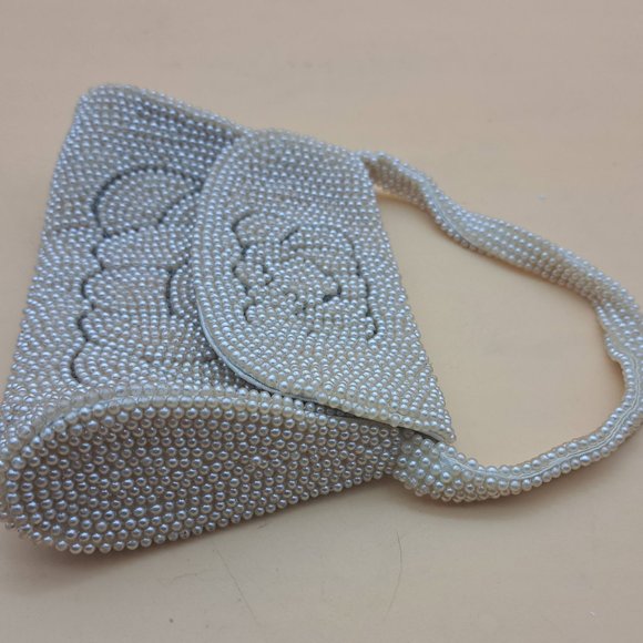 Vintage Beaded Make Up Bag With Original Mirror image 1      Vintage Beaded - Picture 6 of 10